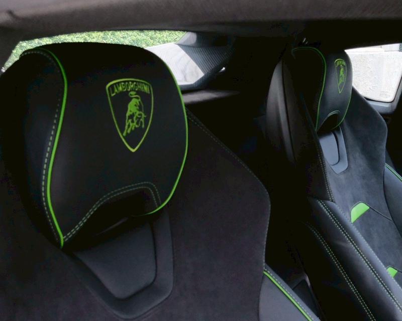 Lamborghini Huracan Tecnica 2024 สีเขียว รถยังเป็นป้ายแดงจดชื่อแรกได้เลย วารันตีครบ รูปที่ 9