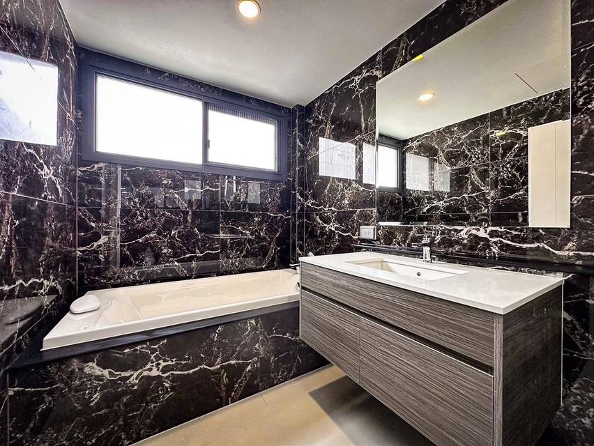 For sale or rent  THE City Bangna 2 9