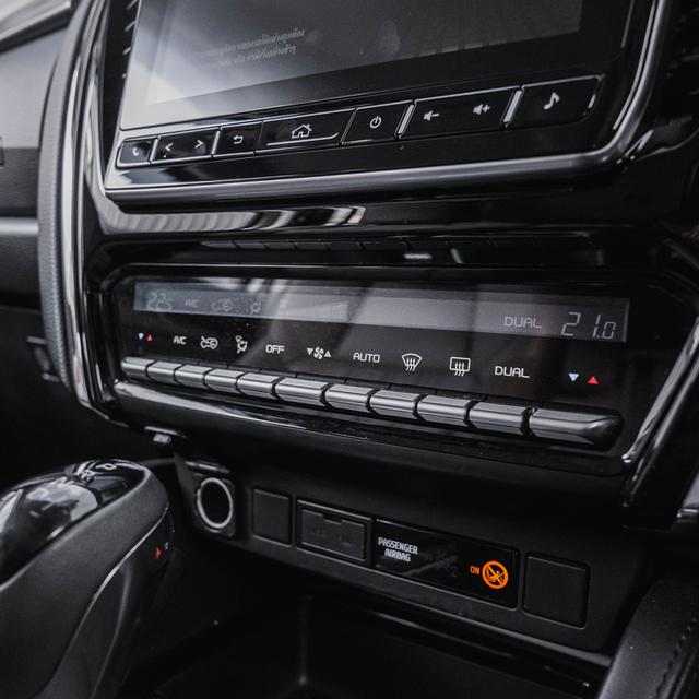 รหัสรถ 67GG5959 ISUZU ALLNEW MU-X 3.0 ELEGANT 2023 15