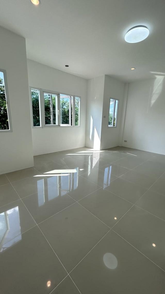 ขายด่วนทาวน์โฮม 2 ชั้น ราคาถูกที่สุดในโครงการ รีโนเวทใหม่ พร้อมเข้าอยู่ 6