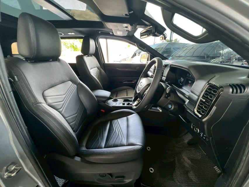 2023 FORD EVEREST 2.0 Bi-Turbo Titanium+ 14