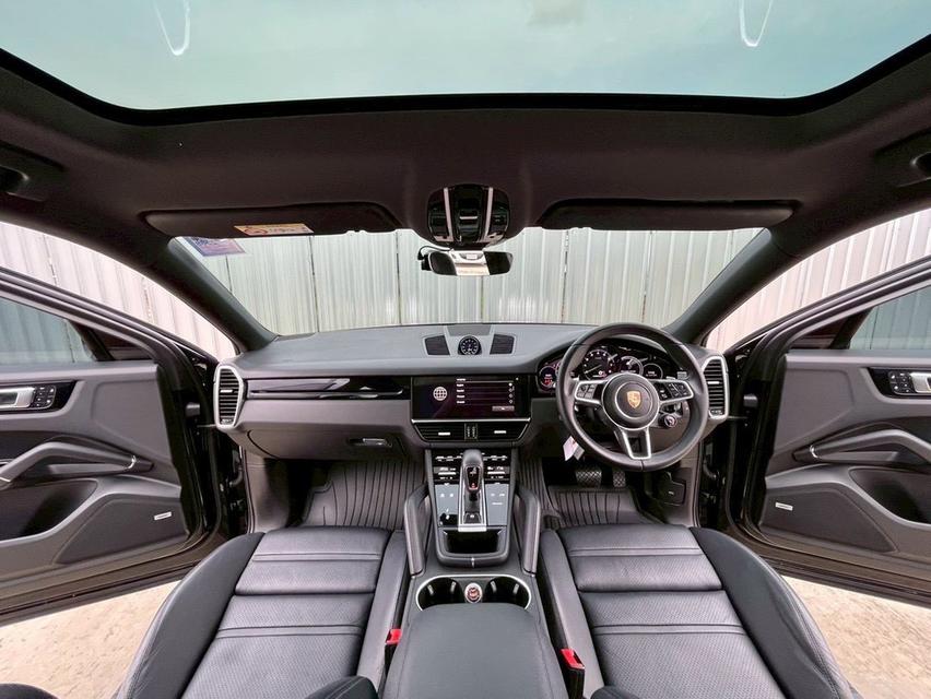 Porsche Cayenne E-Hybrid Coupe 2022 9