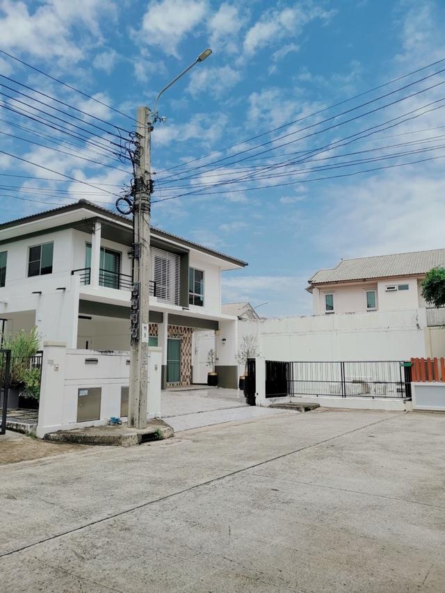 บ้านเดี่ยว สีวลีบางนา 3นอน 3น้ำ 61ตรวจ164ตรม 6.95ล 2