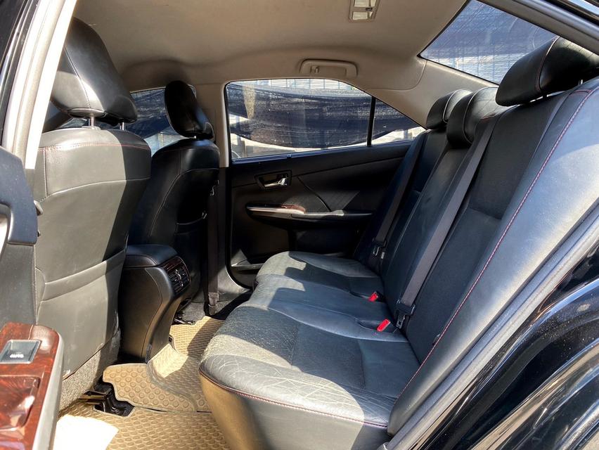 Toyota Camry 2.0G Extremo 9