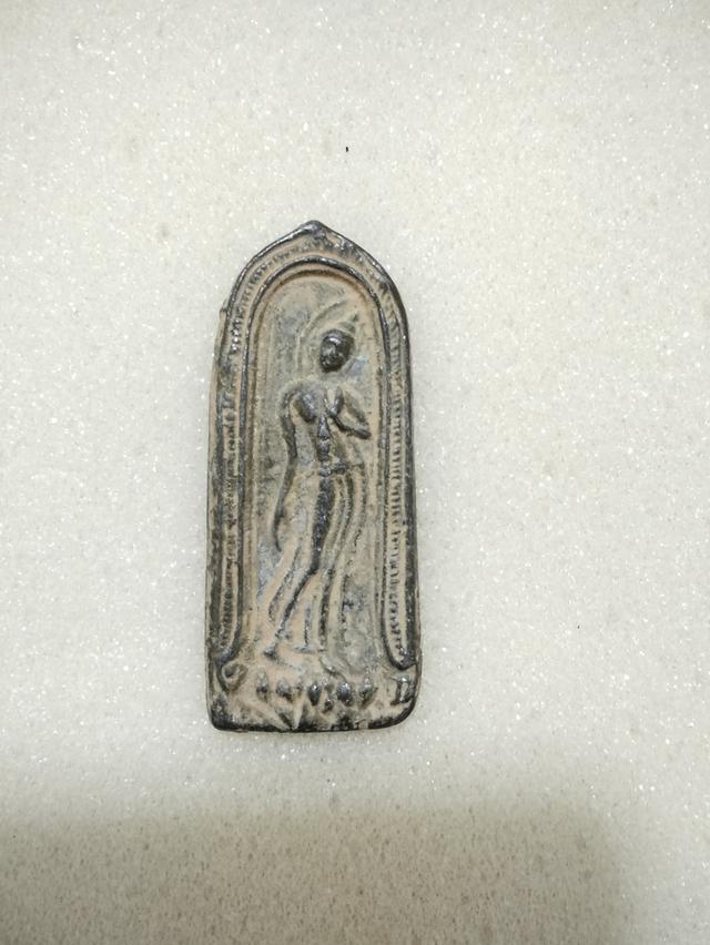 พระลีลาระเวง กรุวัดพระศรีรัตนมหาธาตุ จ.สุพรรณบุรี  1