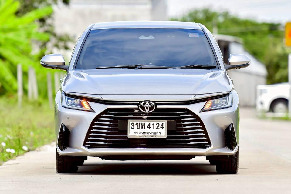 Toyota Yaris Ativ 1.2Premium Sport ปี23 2