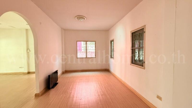 บ้านแฝด บ้านบุรีรมย์ รามอินทรา - คู้บอน 41 4