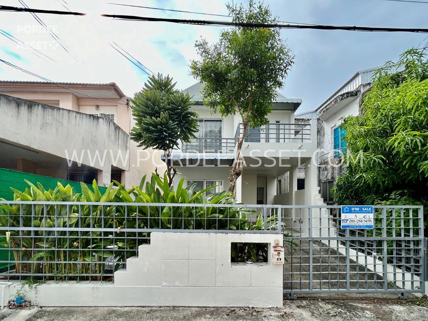 บ้านแฝด 2 ชั้น หมู่บ้านปัญจทรัพย์ ไพรเวทโฮม เฟส1 ติด ถ.ทวีวัฒนา-กาญจนาภิเษก ตัดกับ ถ.พรานนก-พุทธมณฑลสาย4 (ขนาด 42 ตร.ว.) บ้านสวยมากพร้อมเข้าอยู่