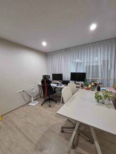 ให้เช่าทาวน์โฮม 3.5 ชั้น เอสทารา เฮเว่น พัฒนาการ 20 Estara Haven Phatthanakan 20 ใกล้ทางด่วน ใกล้เอกมัย ทองหล่อ 7