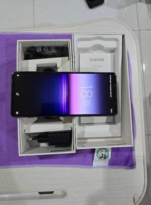 Xperia 1ii 2