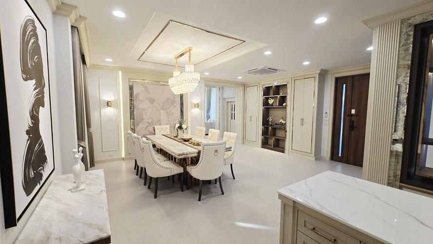 U1418 ให้เช่าบ้านเดี่ยว 3 ชั้น หมู่บ้านกลางเมือง เดอะ อิดิชั่น บางนา Baan Klang Muang The Edition Bangna บ้านหรูพร้อมเฟอร์ครบ ทำเลดีเดินทางสะดวกเข้าออ 17