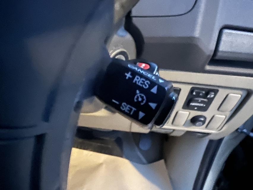 รถยนต์ Toyota Fortuner 3.0 V Auto ขับ2 ปี 2010 รูปที่ 12