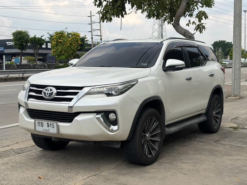 (แจ้งรหัสรถ PJP945) 2016 TOYOTA FORTUNER 2.8 V 4WD