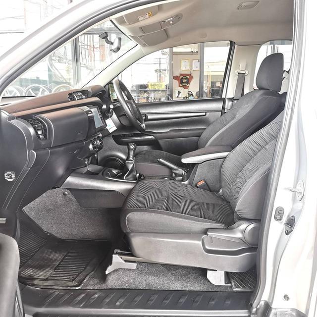 รถปีใหม่ สภาพป้ายแดง ราคามือสอง ถูกที่สุด รูปที่ 8