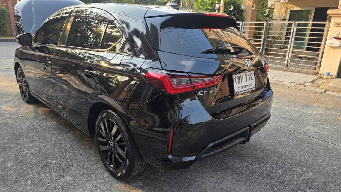 รถยนต์ Honda City Hatchback RS สีดำ มือสอง ปี 2021 รูปที่ 8
