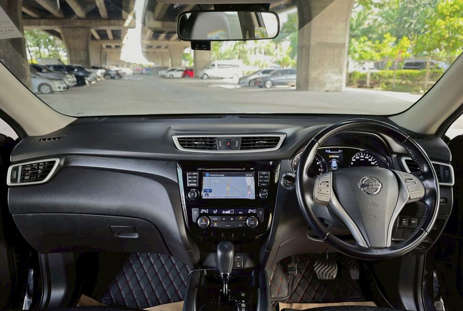 Nissan X-Trail 2.0 V 4WD ปี 2015  5