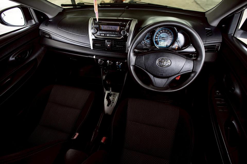 Toyota Vios 1.5J ปี 2014 สีเทา 17