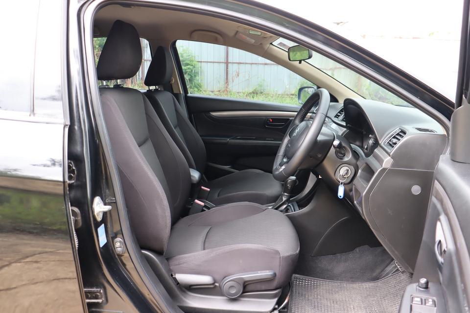 SUZUKI CIAZ 1.25 GL CVT AT 2017 รูปที่ 9