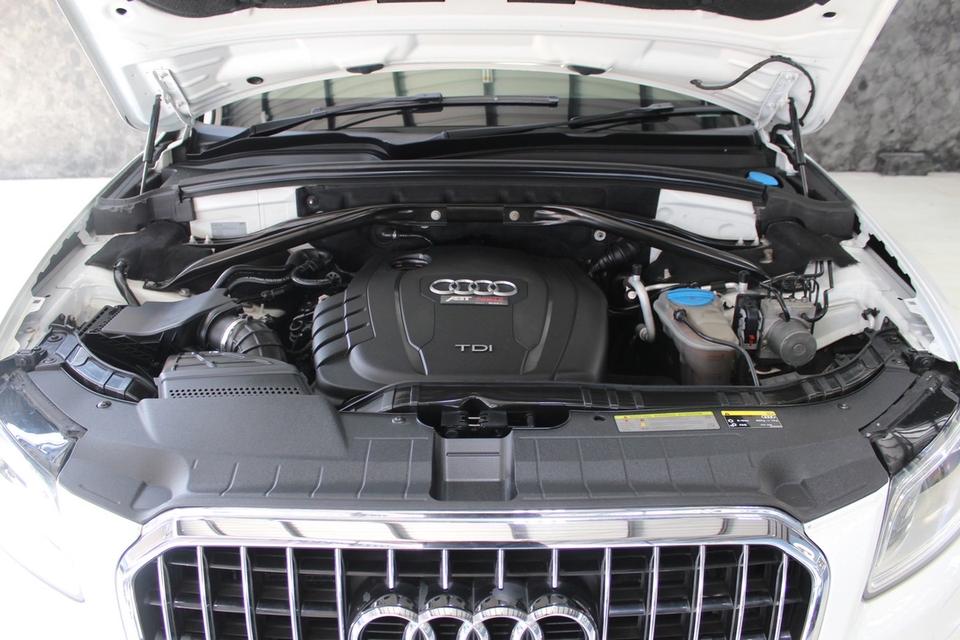 รหัสรถ JRS6969 Audi Q5 2014 S-Line Facelift 2.0 ดีเซล 7