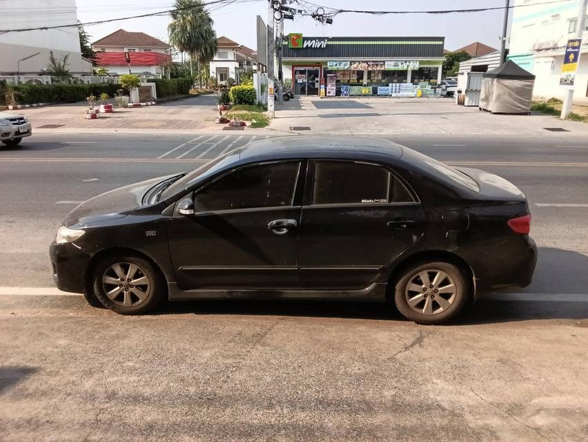 รถเก๋งรถยนต์ขนาดกลาง รูปที่ 4