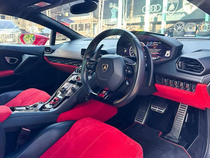 Lamborghini Huracan LP610-4 2017 ใช้งาน 10,000 KM. สวยใส ไม่มีอายัด Dsi จัดไฟแนนซ์ได้ปกติพร้อมโอน ติดต่อคุยรายละเอียดนัดซื้อขายกับเจ้าของโชว์รูมโดยตรง รูปที่ 6
