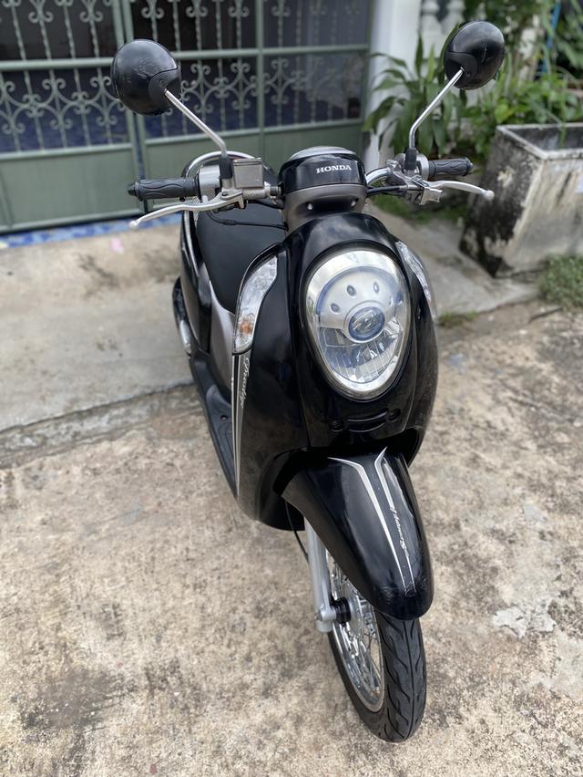 Scoopy i หัวฉีด ปี 2013 รถเดิม เครื่องเงียบเดิม พร้อมใช้งานเลย