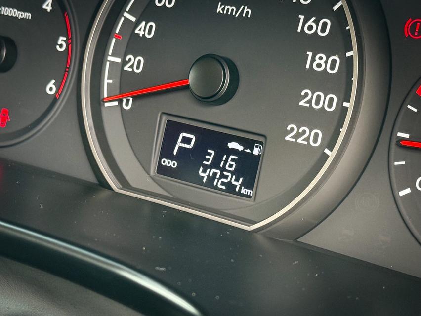 Hyundai H1 2.4Elite ปี24 8