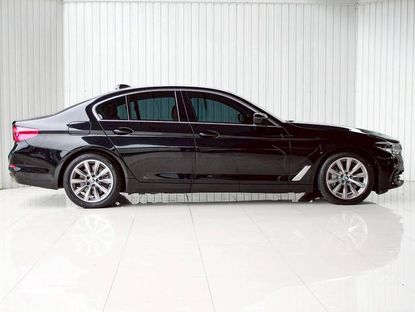 ขาย BMW 530e Elite ปี20
