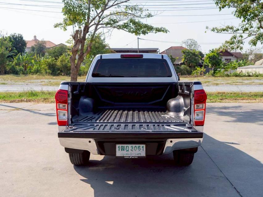 Isuzu Dmax All new SpaceCab Hi-lander 2.5 Ddi VGS Z ปีจด 2014
