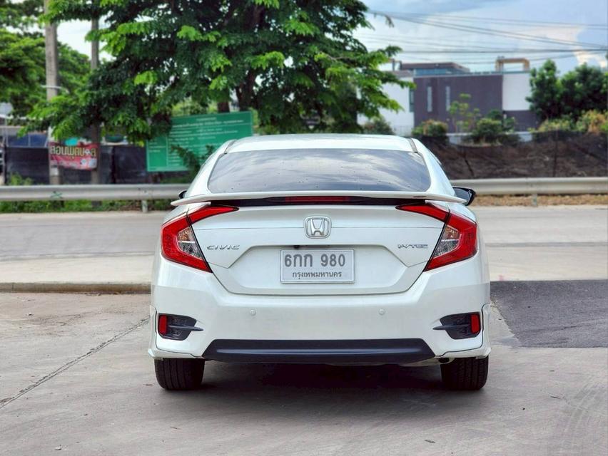 ขาย Honda Civic 1.8El ปี17 6