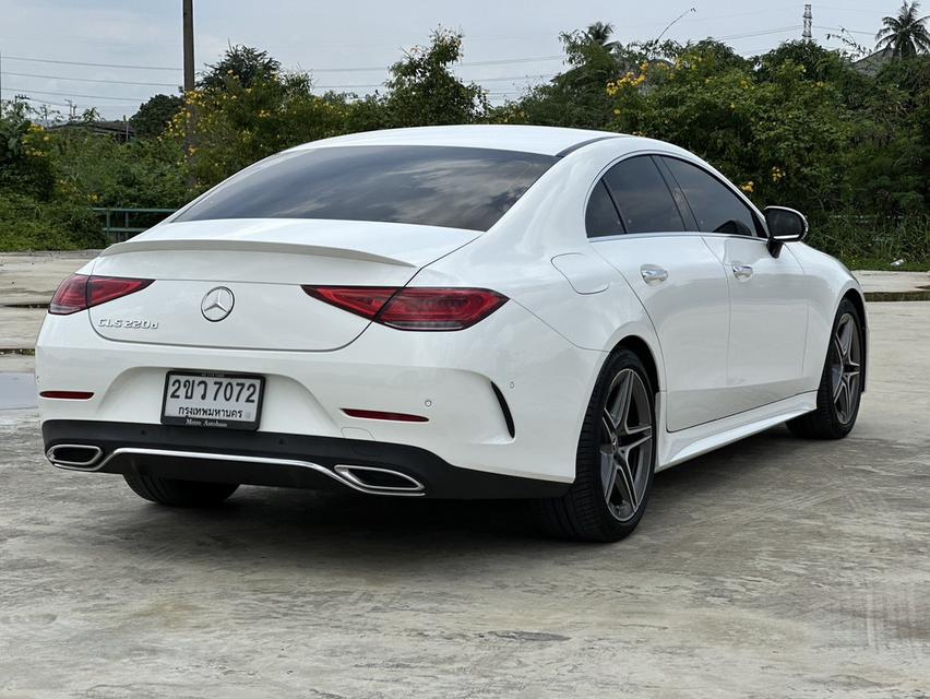 Mercedes-Benz CLS220d AMG Premium ปี2021 สีขาว