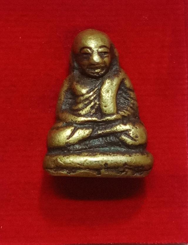 รูปหล่อหลวงพ่อเงิน วัดบางคลาน รูปที่ 2