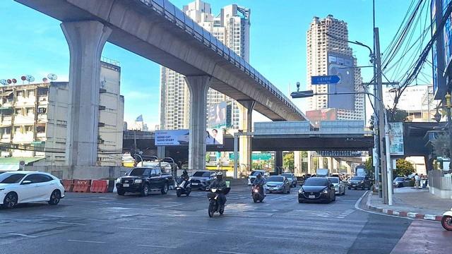 ขายอาคารพาณิชย์ บางรัก สีลม ถนน มเหสักข์ แขวงสุริยวงศ์ เขตบางรัก กรุงเทพมหานคร 6