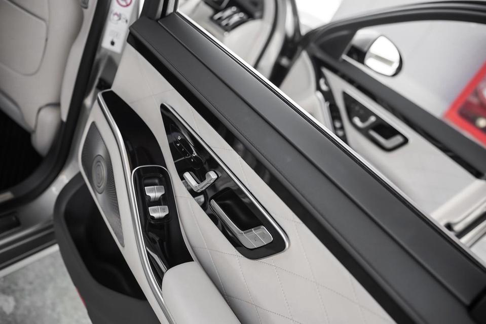 Mercedes-Benz S350d Exclusive Maybach Look ปี 2022 รถใช้งานมือเดียว สวยพร้อมใช้งาน รูปที่ 12