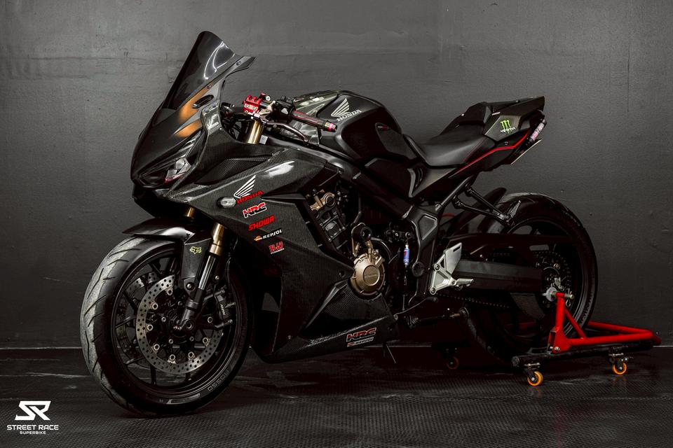 🔥 Honda CBR650R ปี 2019 | ดำดุ ของแต่งท่วม คาร์บอนจัดเต็ม ปั๊ม Brembo แท้! 🔥 CBR650R คันนี้ไม่ใช่แค่สวย แต่ “ของถึง” จัดคาร์บอนมาแบบเต็มลำ ปั๊ม Bre รูปย่อยที่ 2