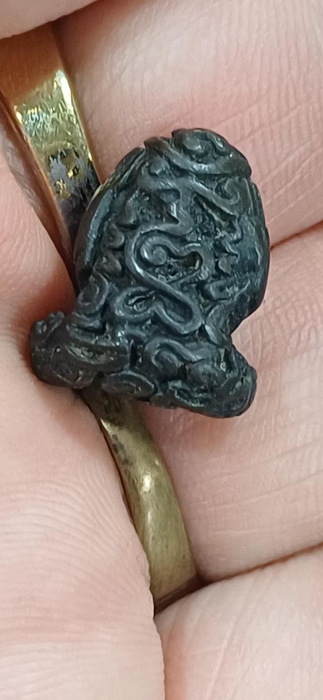 พระปิดตารุ่นแรกยันต์ยุ่งมหาลาโภ หลวงปู่สิม พุทธาจาโร วัดถ้ำผาปล่อง จังหวัดเชียงใหม่ จัดสร้างปีพ.ศ 2517 เนื้อนวะโลหะ รูปที่ 2