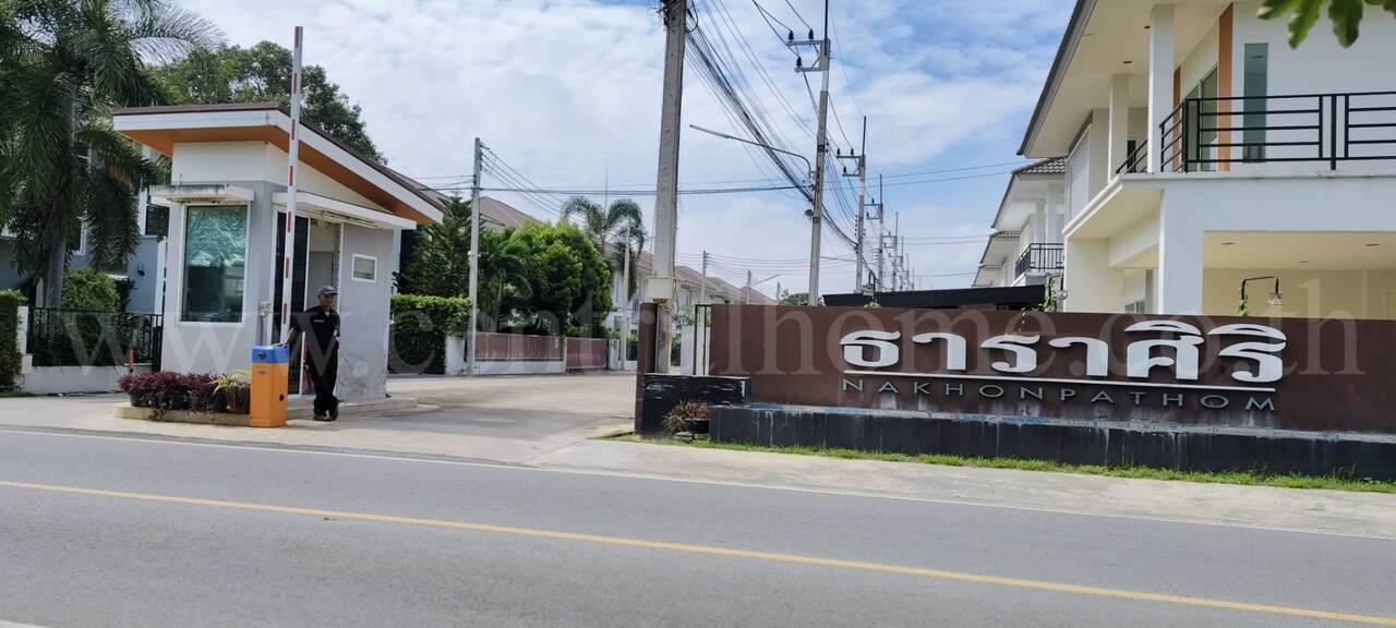 ทาวน์เฮ้าส์ ธาราศิริ โพรงมะเดื่อ ใกล้ แม็คโคร นครปฐม 7