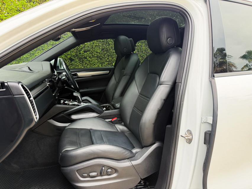 🌟Porsche Cayenne E-hybrid Coupe Platinum Edition ปี 2023 ราคาพิเศษ รีบนัดรีบจองให้ทันช้าอด!! รูปที่ 14