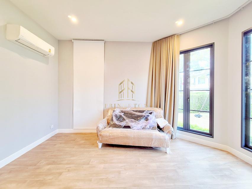 Luxury House Narasiri Krungthep Kreetha 12