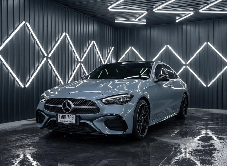 รหัสรถ KPV789 🚗✨ 2023 MERCEDES-BENZ C350e AMG DYNAMIC ✨🚗
