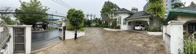 Spacious Land with Detached Home in Central Phuket – Large Garden & 4-Car Parking 15