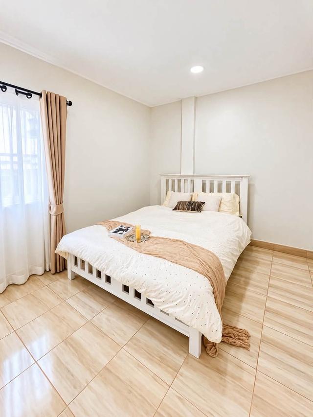 หมู่บ้านนันทนาการ์เด้นบางคูวัด ถนน345 บางคูวัดทาวน์เฮาส์ 2 ชั้น  ครึ่ง บ้านเล่นระดับ 12