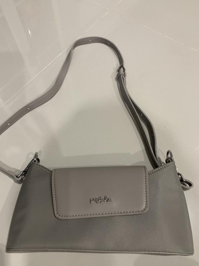 กระเป๋าสะพายข้าง/Crossbody 