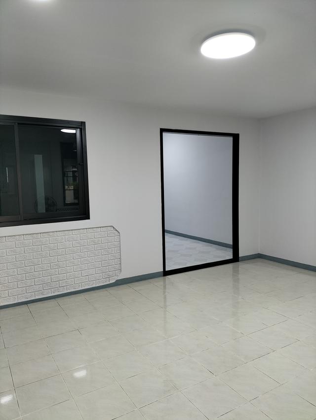 บ้านทาวน์เฮ้าส์2ห้องนอน1ห้องน้ำ 4