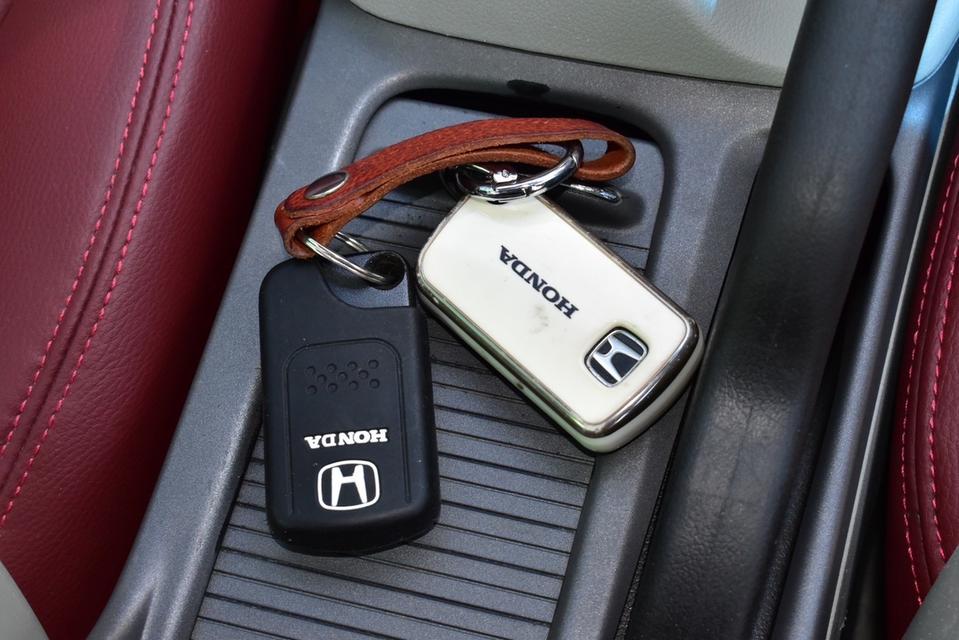 รหัสรถ PB8073 HONDA CIVIC 1.5 HV AUTO 2014 เบนซินไฟฟ้า รูปที่ 12