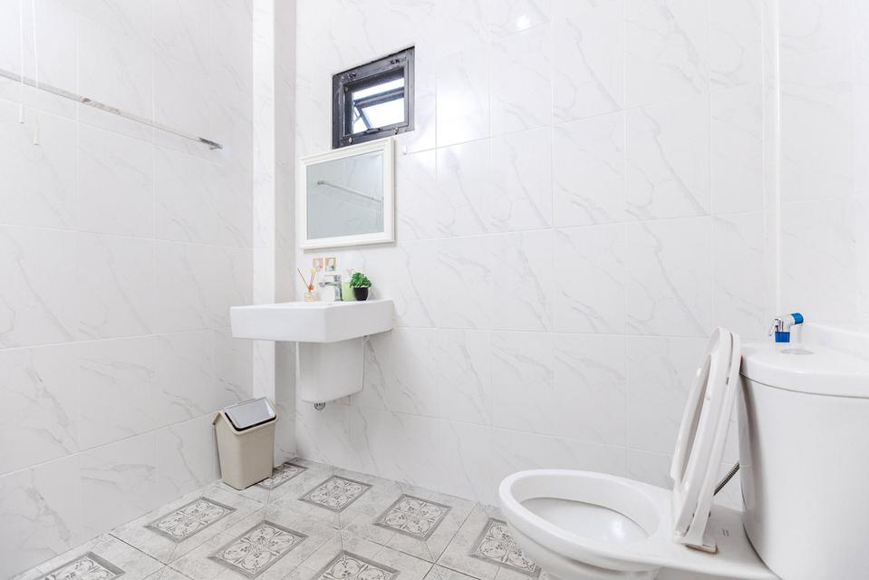 Pool villa 2 ชั้น 🏊‍♀️💗มี 5 ห้องนอน 3 ห้องน้ำ  ราคา 7.8 ล้านบาท  !!โอนคนละครึ่ง 11