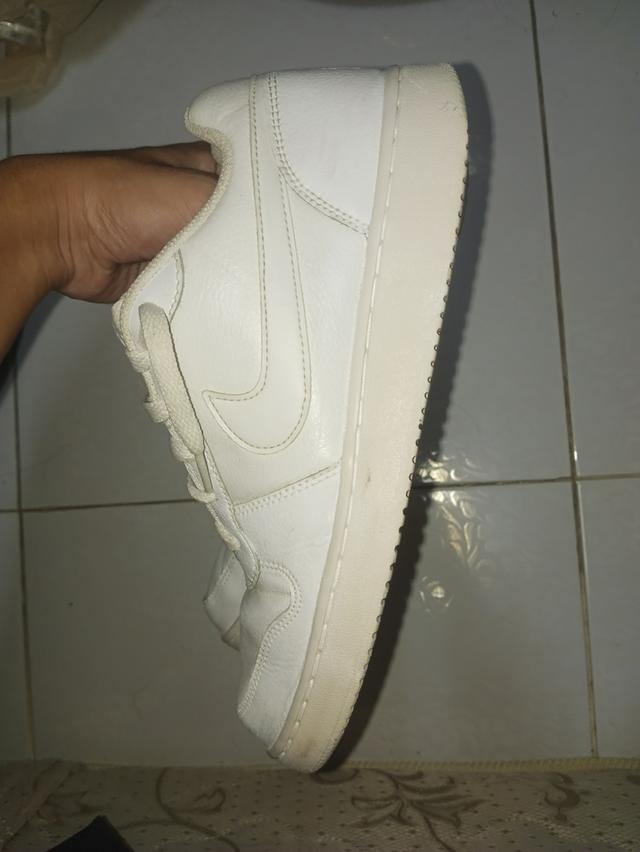 รองเท้าผ้าใบ Nike Ebernon Low AQ1779-100