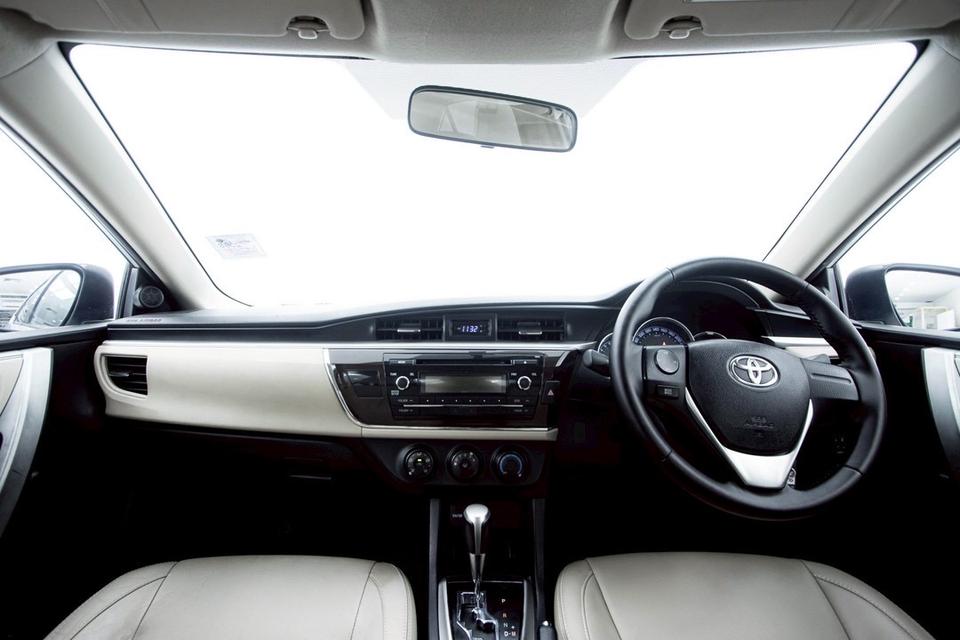 รหัสรถ 1D941 TOYOTA ALTIS 1.6G 2015