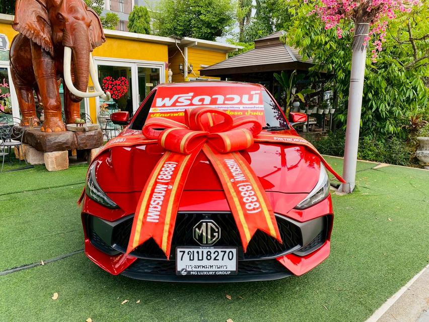 MG MG 5 1.5X Sunroof i-Smart ปี 2025 FULLOPTION มือเดียวออกป้ายแดง