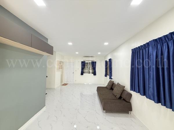 ทาวน์โฮม บ้านพฤกษา 60 รังสิต - บางพูน หลังมุม